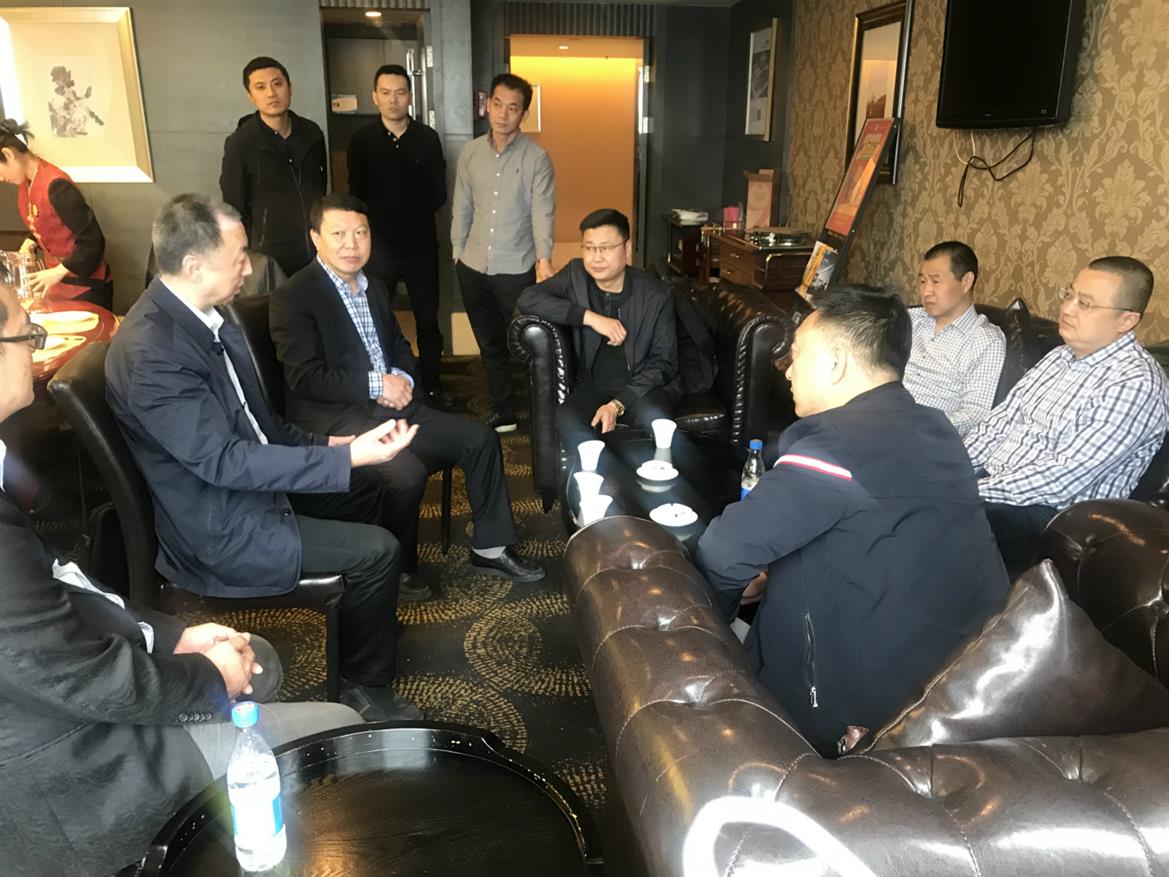 571759102818626D9B867DB25ED6FF83_meitu_11